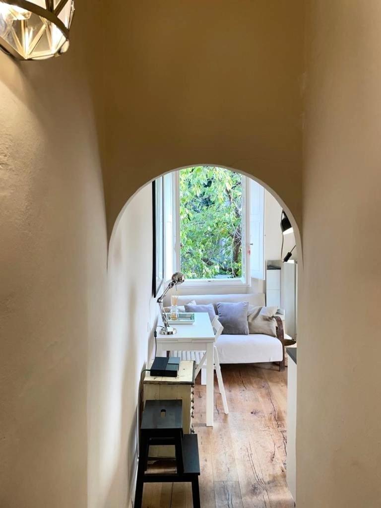 Surrounded By Greenery In The Heart Of Apartment